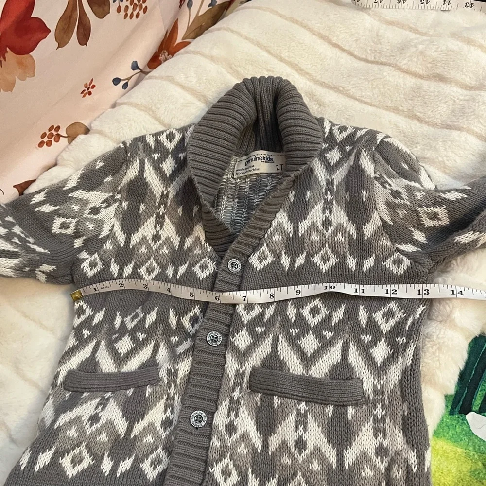 Genuine Kids Oshkosh 2T Unisex Cardigan Grey White Button Cowl Boho Grandpacore